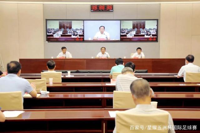 霍启刚的新角色：挤入百年马会的港圈权力中心