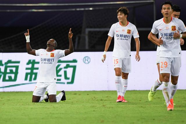 22位亿元先生！足坛身价排行：姆巴佩跌第3 小蜘蛛1亿9人亿元守门